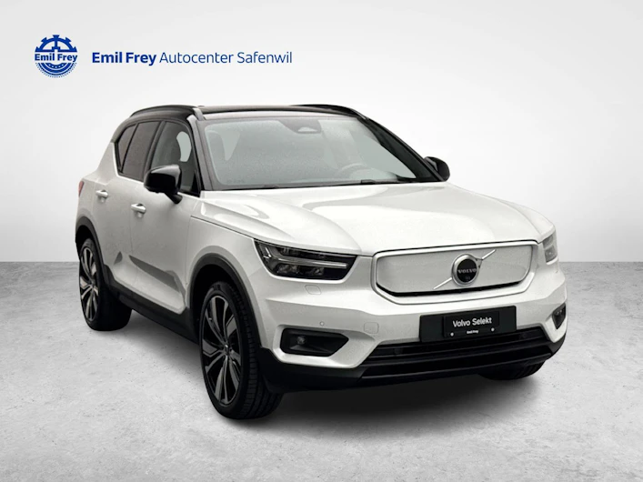 immagine del veicolo VOLVO XC40