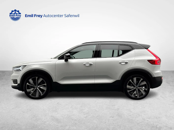 immagine del veicolo VOLVO XC40