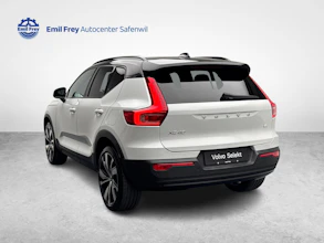 https://vehicle.imgix.net/4467624/e75d14da-2c07-4ee0-acc6-8c83208fbf9d.jpg
