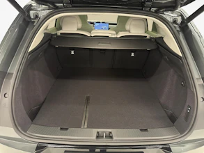 https://vehicle.imgix.net/4467680/fa6db090-4ae1-432b-b121-b7eac1a87973.jpg