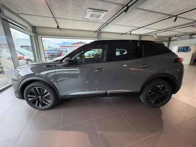 PEUGEOT 2008 1.2 Hybrid 145 GT Exclusive