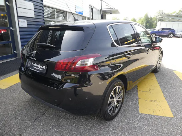 PEUGEOT 308 1.6 BlueHDi Allure