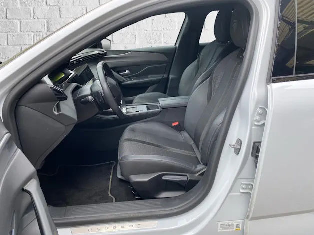 PEUGEOT 308 SW 1.2 Hybrid GT