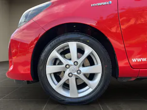 Toyota Yaris 1.5 VVT-i HSD Trend