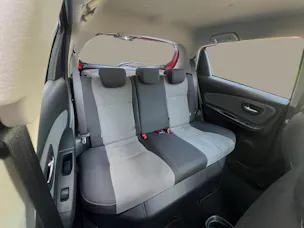 Toyota Yaris 1.5 VVT-i HSD Trend
