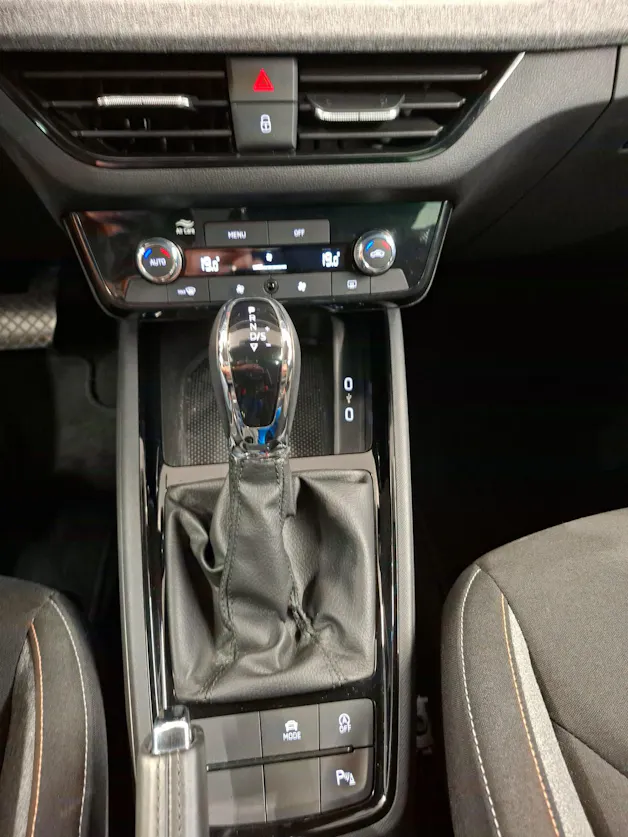 SKODA Kamiq 1.0 TSI Selection DSG
