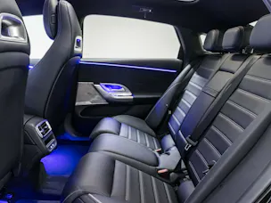 MERCEDES-BENZ C 400 4MATIC EQ