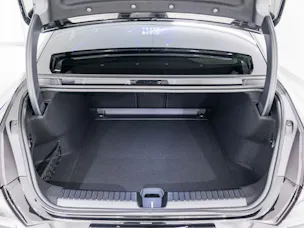 MERCEDES-BENZ C 400 4MATIC EQ