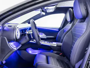 MERCEDES-BENZ C 400 4MATIC EQ