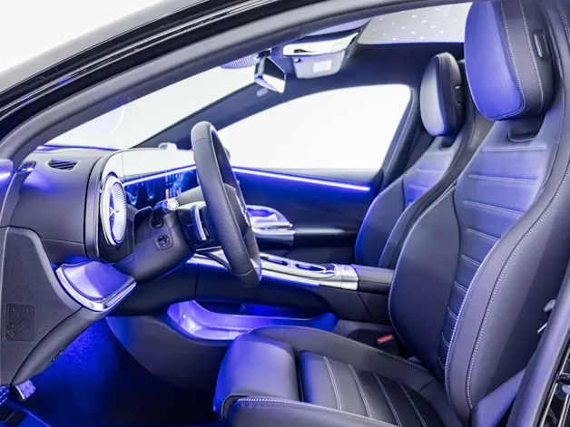 MERCEDES-BENZ C 400 4MATIC EQ