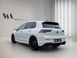 VW Golf VIII 2.0 TSI R DSG 4motion