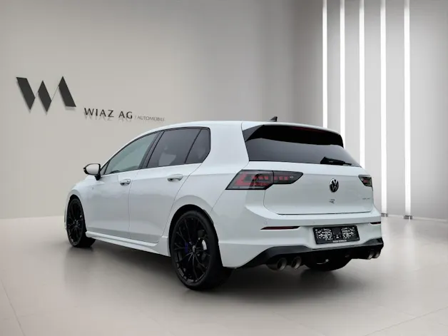 VW Golf VIII 2.0 TSI R DSG 4motion