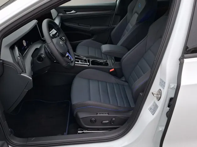 VW Golf VIII 2.0 TSI R DSG 4motion