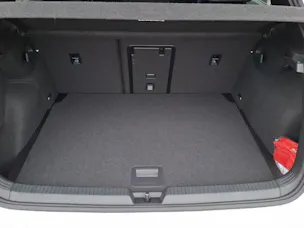 VW Golf VIII 2.0 TSI R DSG 4motion