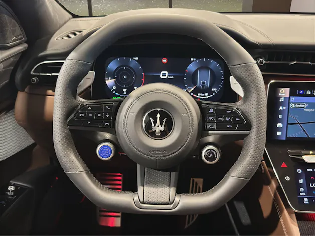 MASERATI Grecale 2.0 Hybrid Modena MY27