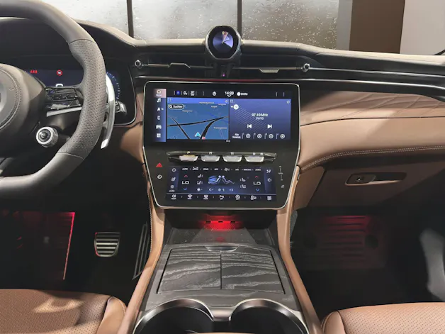 MASERATI Grecale 2.0 Hybrid Modena MY27