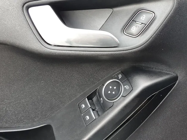 FORD Fiesta 1.0 EcoB Trend