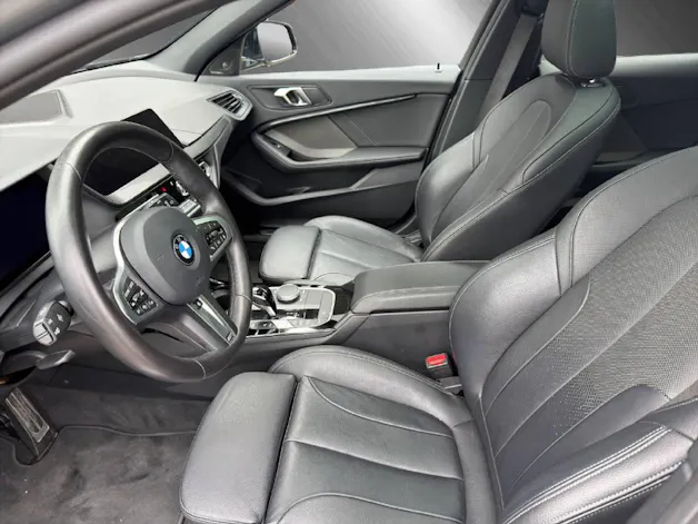 BMW M135i xDrive **CH Fahrzeug**