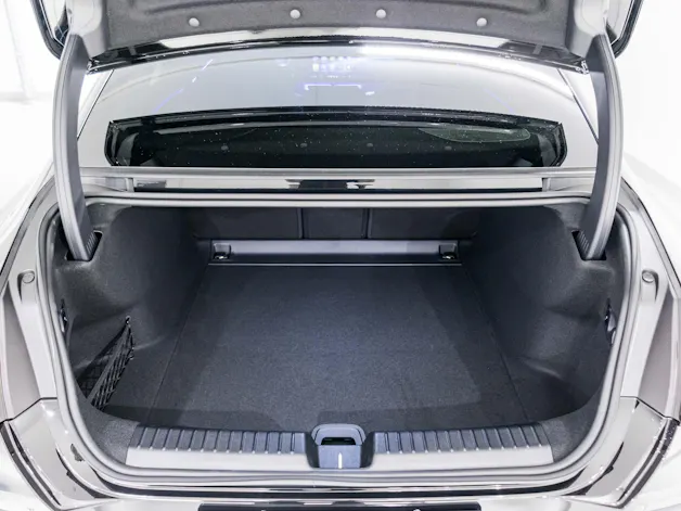 MERCEDES-BENZ C 400 4MATIC EQ