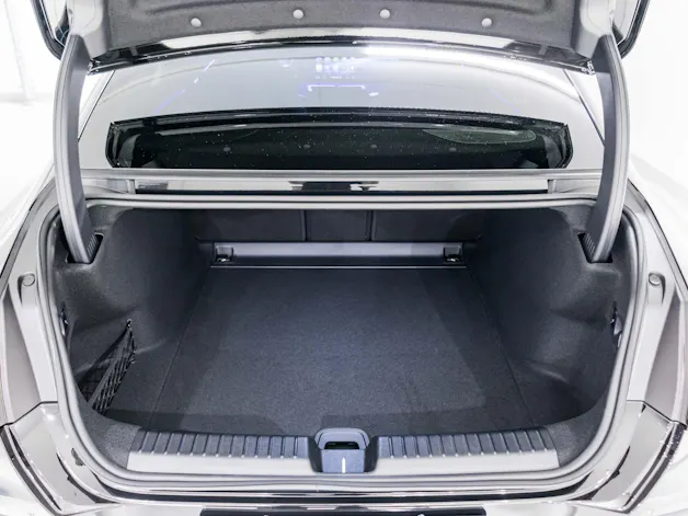 MERCEDES-BENZ C 400 4MATIC EQ