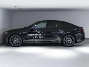 MERCEDES-BENZ C 400 4MATIC EQ