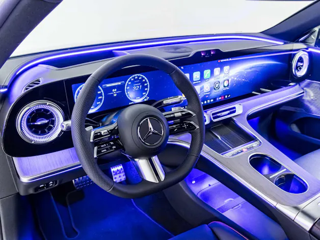 MERCEDES-BENZ C 400 4MATIC EQ