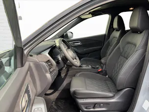 NISSAN Qashqai 1.3 DIG-T Tekna+ 4x4