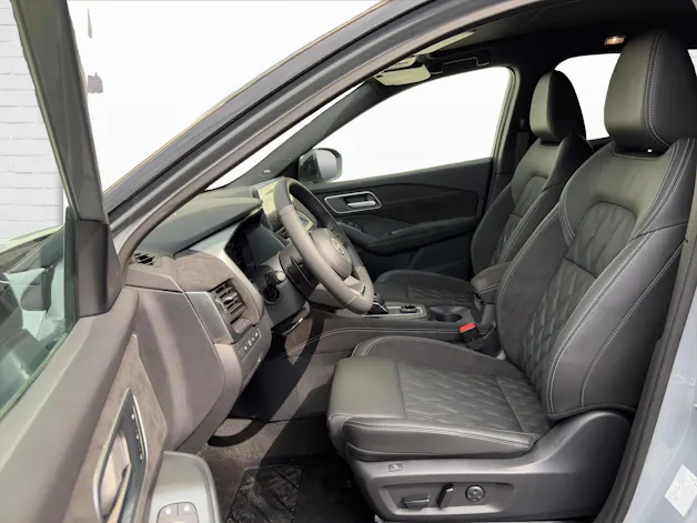 NISSAN Qashqai 1.3 DIG-T Tekna+ 4x4
