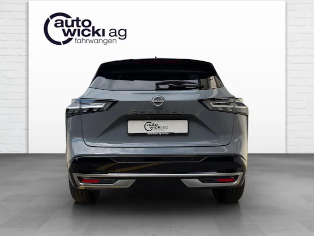 NISSAN Qashqai 1.3 DIG-T Tekna+ 4x4