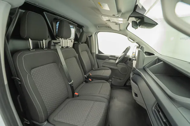 FORD Transit C Van 320 L1 2.5 Duratec 233 Trend PHEV