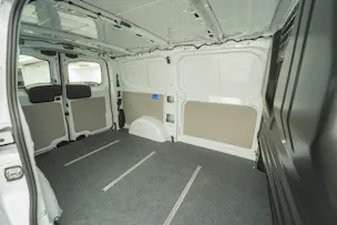 FORD Transit C Van 320 L1 2.0 EcoBlue 136 Trend