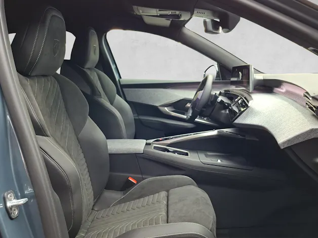 PEUGEOT 3008 1.6 PHEV 225 GT Exclusive