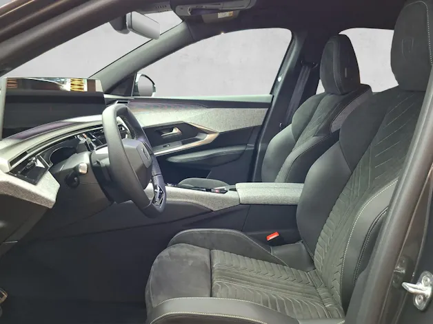 PEUGEOT 3008 1.6 PHEV 225 GT Exclusive