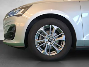 FORD Focus Station Wagon 1.0i EcoB Hybrid 125 Titanium