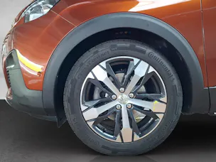 PEUGEOT 3008 1.6 THP Allure