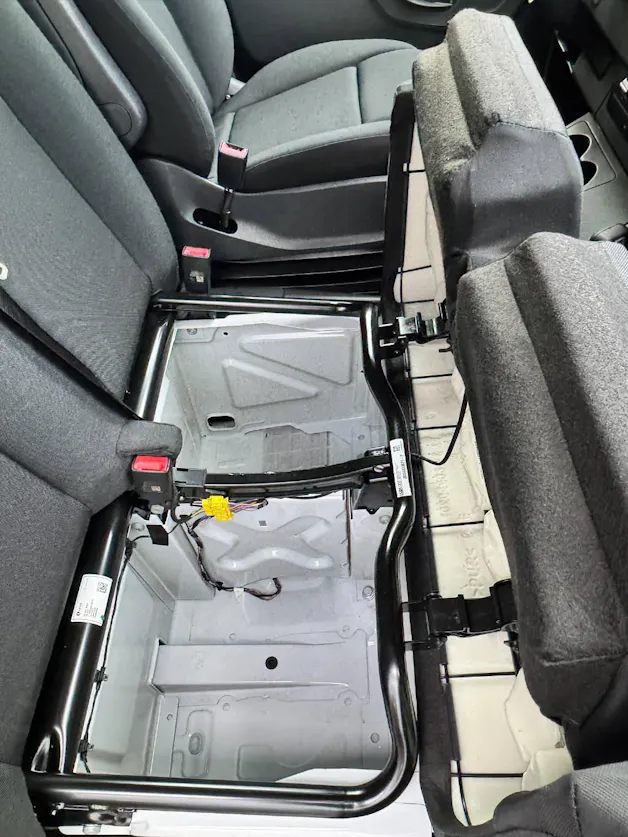 MERCEDES-BENZ Sprinter 317 CDI Pro Aufbau mit Hebebühne 4325 lang