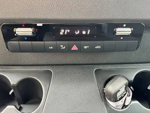 MERCEDES-BENZ Sprinter 317 CDI Pro Aufbau mit Hebebühne 4325 lang