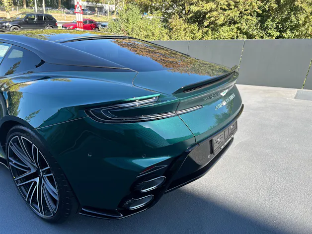 ASTON MARTIN DB12 Coupé 4.0 S V8 Bi-Turbo