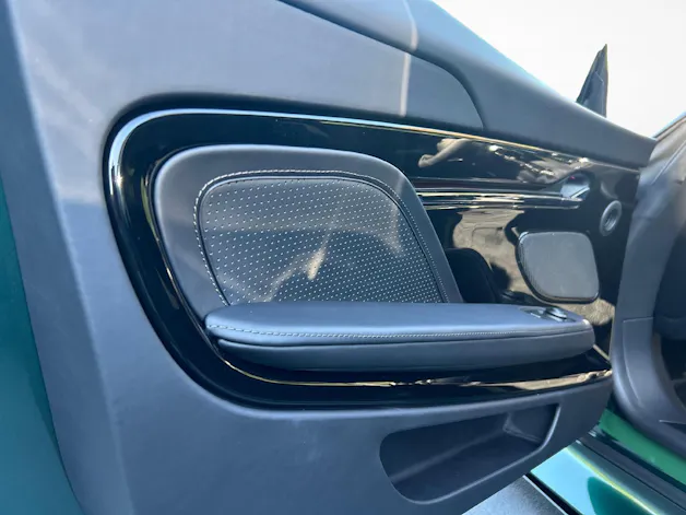 ASTON MARTIN DB12 Coupé 4.0 S V8 Bi-Turbo