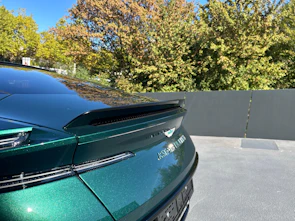 immagine del veicolo ASTON MARTIN DB12 Coupé 4.0 S V8 Bi-Turbo