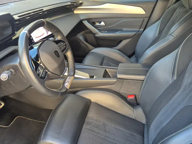 PEUGEOT 308 1.2 PureTech GT