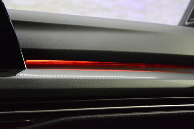 VW Golf VIII 2.0 TSI GTI DSG