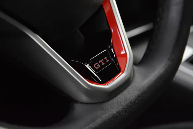 VW Golf VIII 2.0 TSI GTI DSG