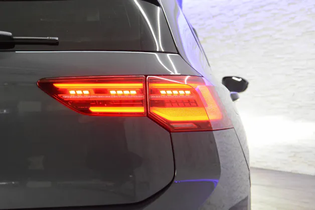 VW Golf VIII 2.0 TSI GTI DSG