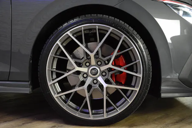 VW Golf VIII 2.0 TSI GTI DSG