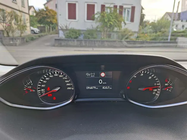 PEUGEOT 308 SW 1.5 BlueHDi Allure