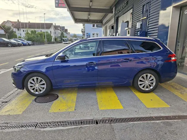 PEUGEOT 308 SW 1.5 BlueHDi Allure