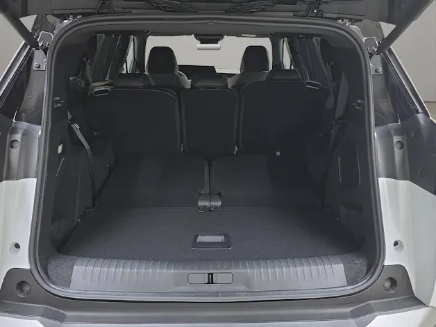 PEUGEOT 5008 1.6 PHEV 225 GT Exclusive