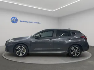 Subaru Impreza 2.0i e-Boxer Luxury
