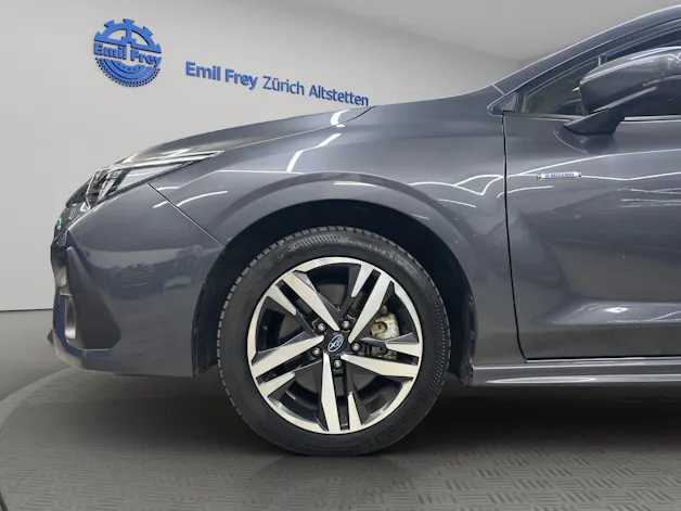 Subaru Impreza 2.0i e-Boxer Luxury